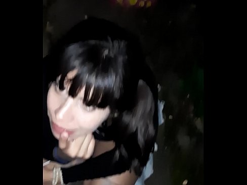 ❤️ रस्त्यावर कँडीच्या बदल्यात लिंग सुजले ❤️ अश्लील mr.com-porn-kai.ru
